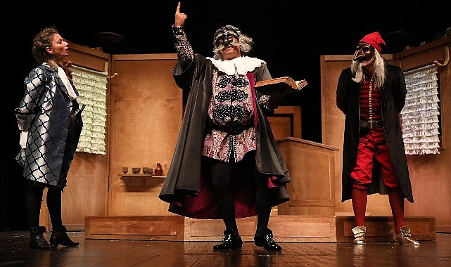 İBB Şehir Tiyatroları Turne Seferberliğine Bahçelievler'de Başladı